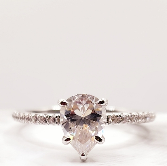 1 carat Pear Shaped Moissanite Band - Picture 6 of 9